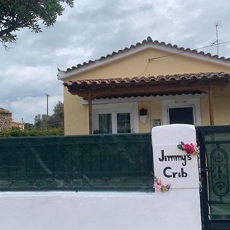 Villa Jimmy'S Crib à Moúdhros Extérieur photo